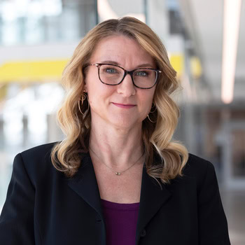 Portrait of Jennifer judge Hensel.