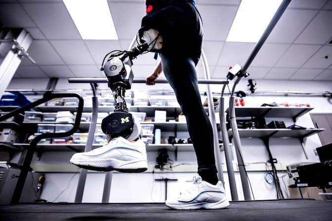 Robotics (ROB)